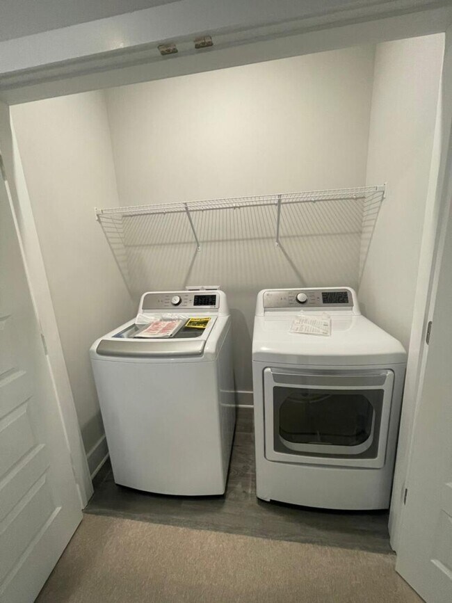 Building Photo - 8124 Wistar Creek Walk , Unit B, Henrico, ...