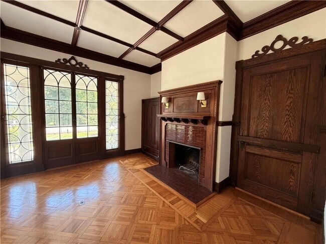 Building Photo - 412 Bellevue Ave
