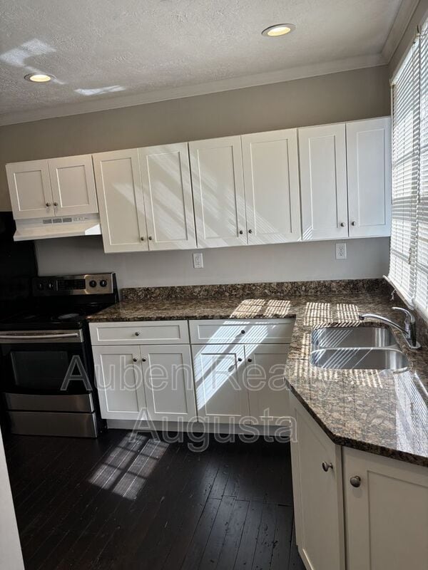 Building Photo - 514 Beaufort Dr