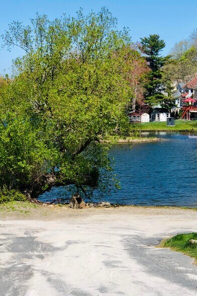 Building Photo - 1 Alder St