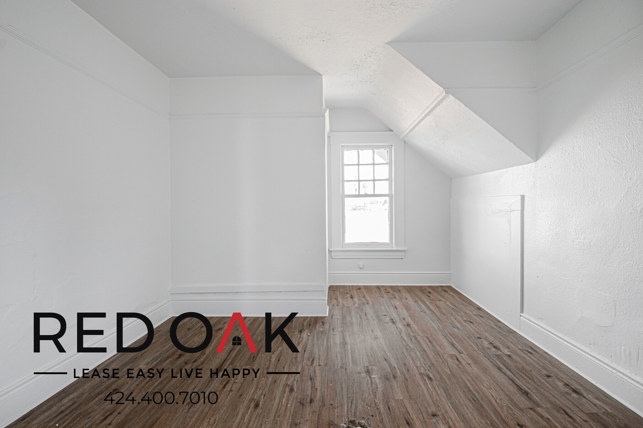 Building Photo - 615 S Soto St