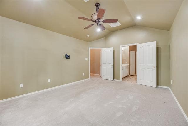 Building Photo - 6304 Fall River Dr