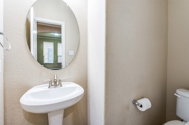 Building Photo - 16425 Toledo Bend Ct