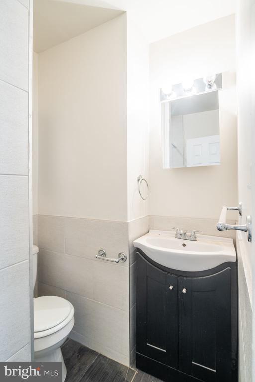 Building Photo - 1836 Delancey St