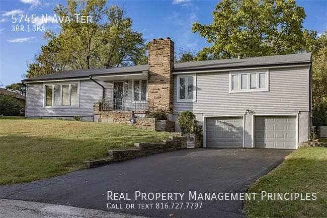 Primary Photo - 5745 N Ava Terrace