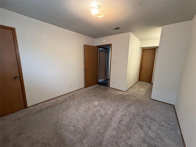 Building Photo - 7601 St Amant Pl