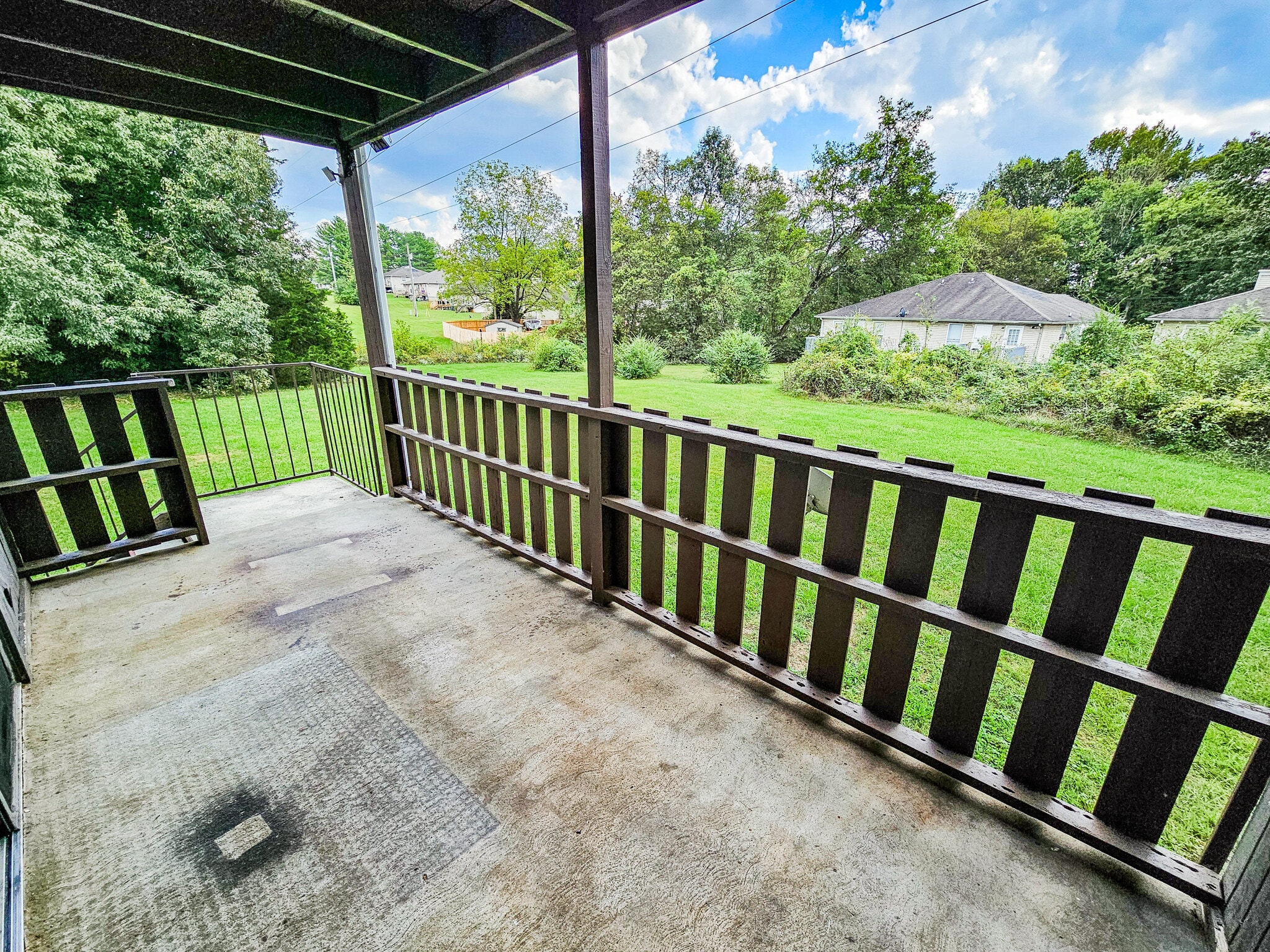 Building Photo - 117 Bybee Dr