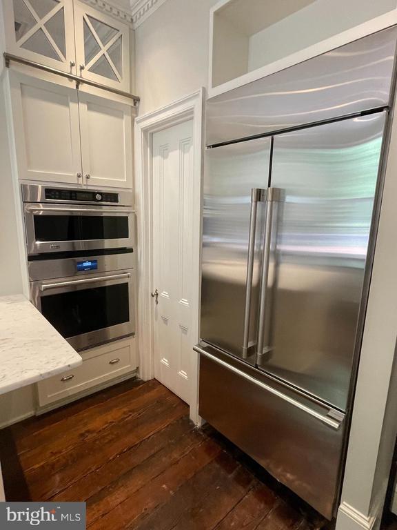 Building Photo - 2802 P St NW