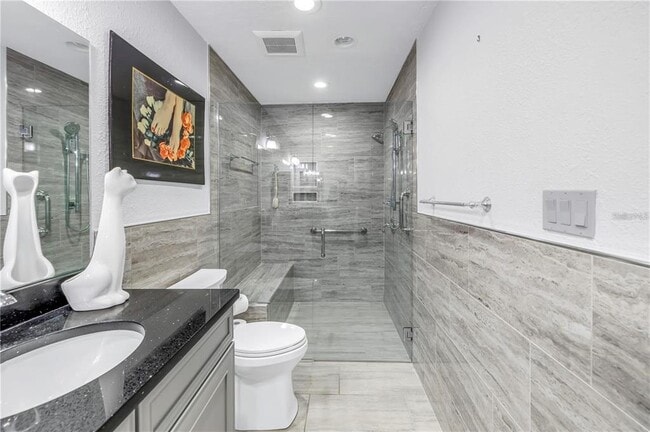 Building Photo - 10073 S Yacht Club Dr