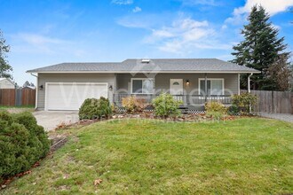 Building Photo - Updated 3 Bed 2 Bath Home With Brand New 2...