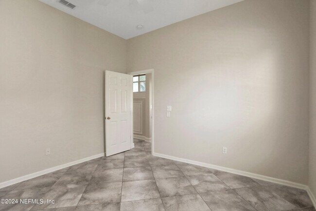 Building Photo - 1513 Hackberry Ct