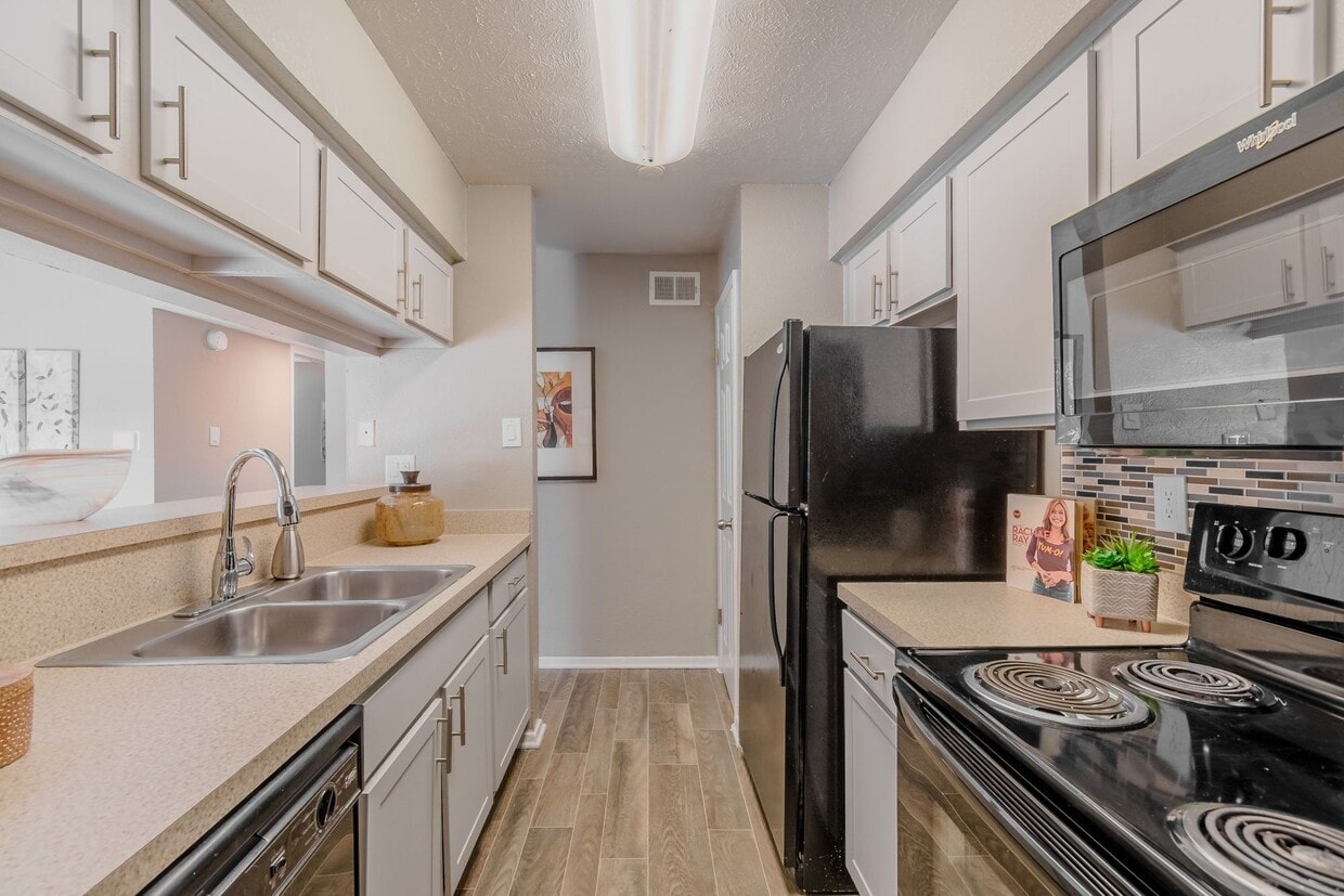 Pinehurst Place Apartments Mesquite