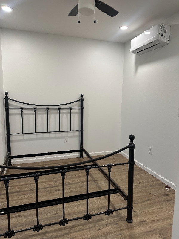 Building Photo - 5320 Kershaw St