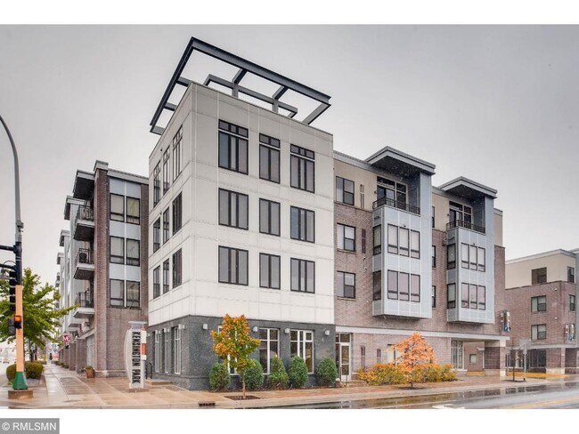 Primary Photo - 7601 Aldrich Ave S