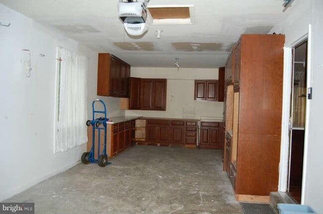 Building Photo - 3808 Maryland St