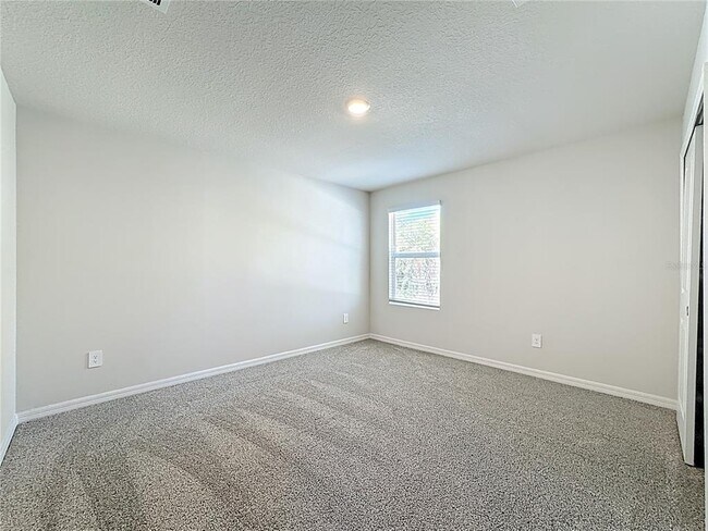 Building Photo - 7329 Boggy Crk Pl