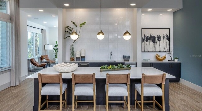 Building Photo - 3110 Gowan Dr