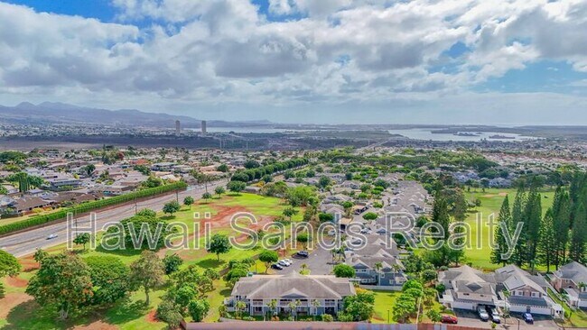 Building Photo - 94-824 Lumiauau St #U104