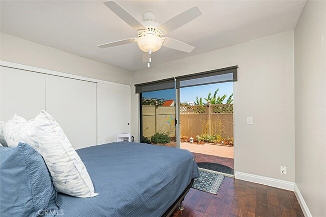 Building Photo - 712 Calle Divino