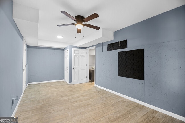 Building Photo - 204 Victoria Trace