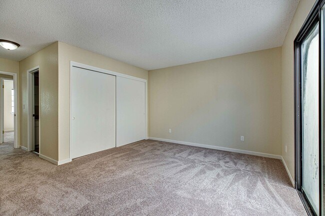 Building Photo - 3521 Akeby Dr