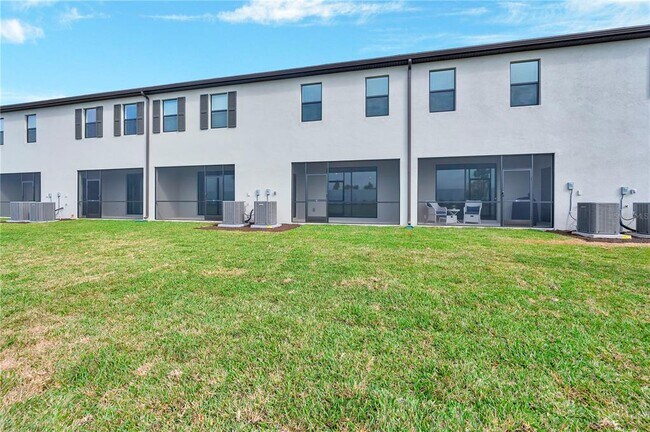 Building Photo - 15168 Lyla Ter