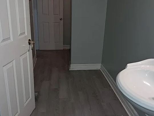 Building Photo - 1402 7th Ave