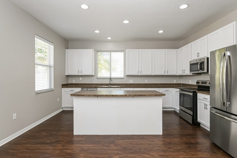 Building Photo - 2701 Amanda Kay Way