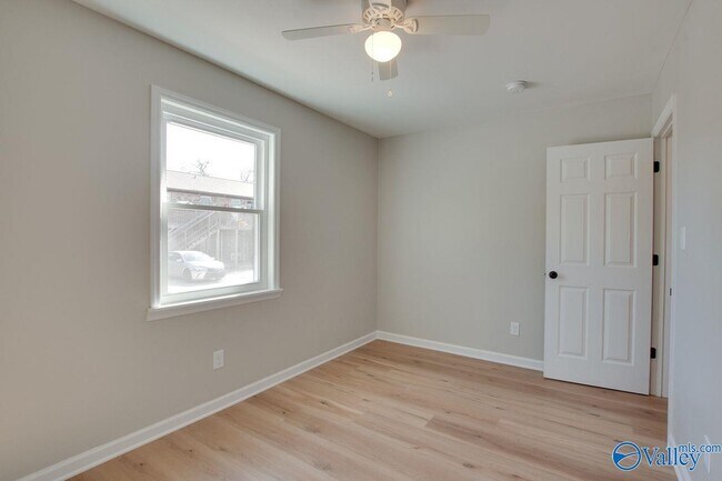 Building Photo - 4104 Mc Vay St SW