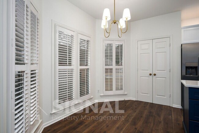 Building Photo - 6019 Mill Creek Dr