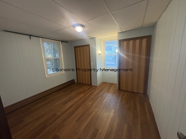 Building Photo - 124 Leo Ave