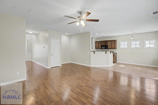 Building Photo - 1235 Peacock Trail