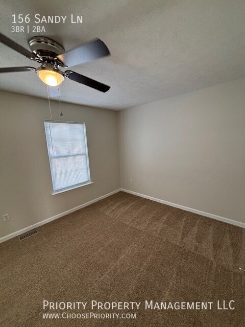 Building Photo - 156 Sandy Ln
