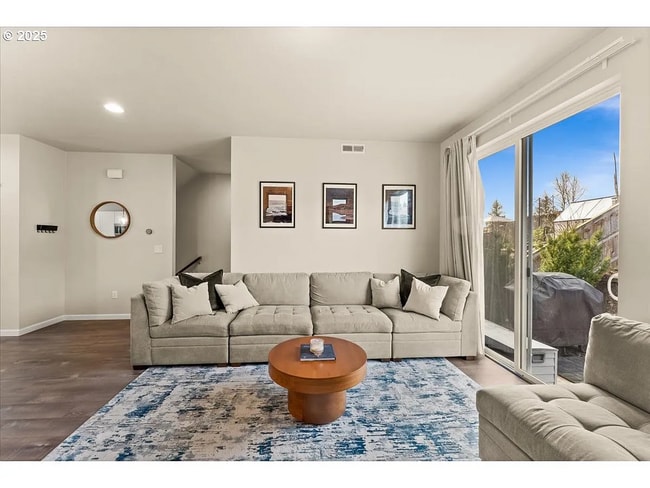 Building Photo - Modern Comfort Meets Convenience in Happy ...