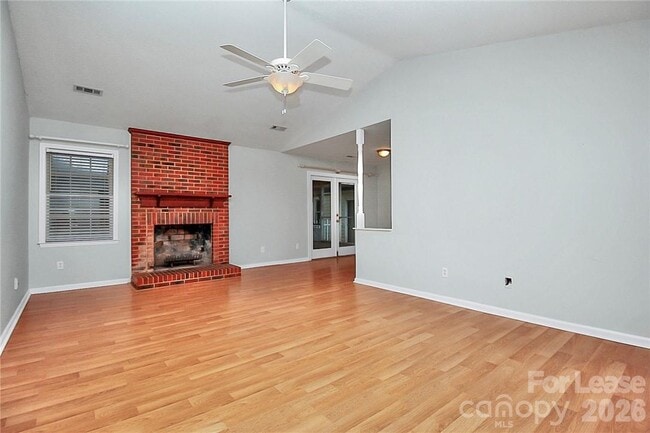 Building Photo - 11718 Fernhurst Ln