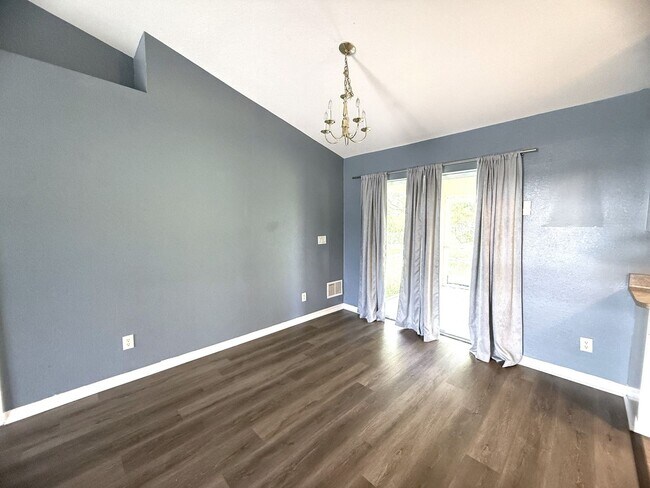 Building Photo - FIRST MONTH'S RENT FREE! STUNNING 4/2/2 IN NW CAPE!