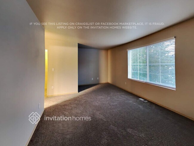 Building Photo - 18435 100th Ave E