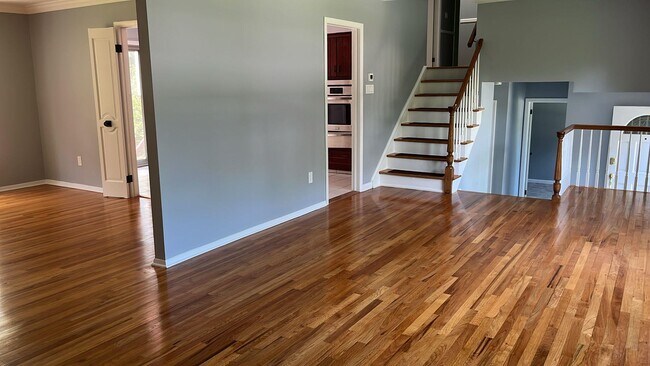 Building Photo - 56 Capral Ln
