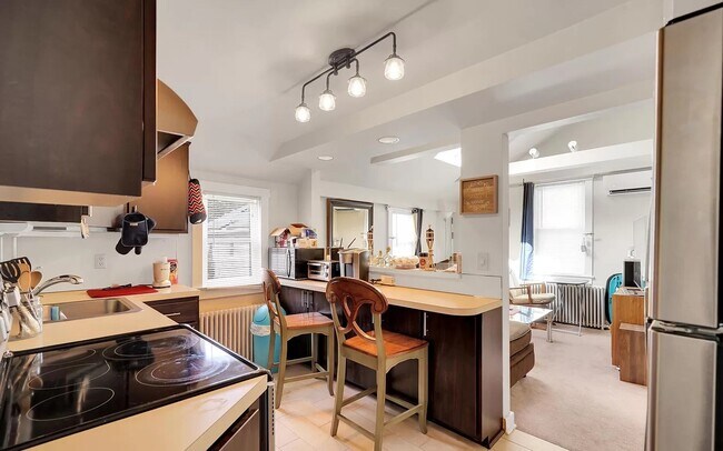 Kitchen - 57 Harrop Plz