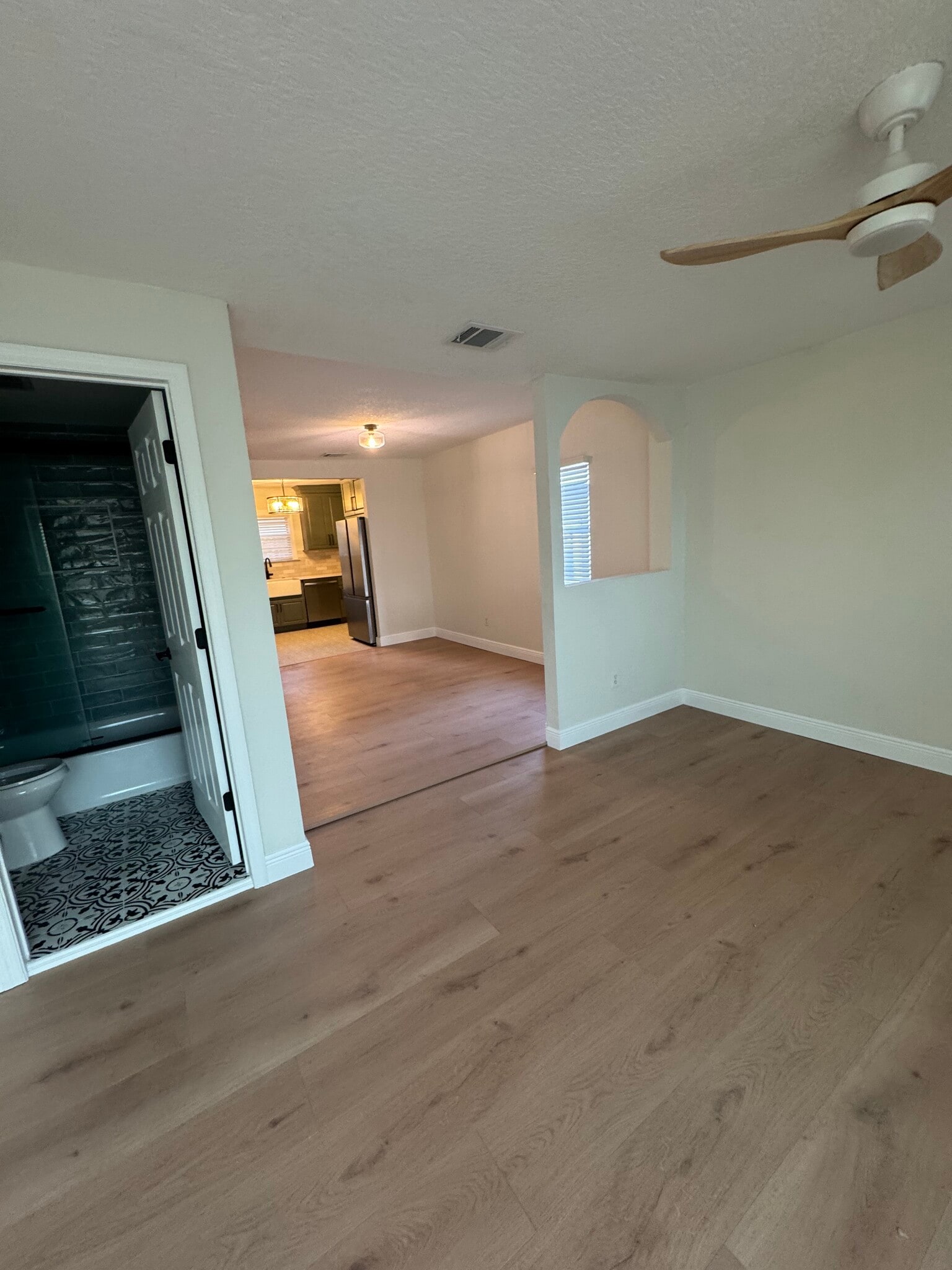 Building Photo - 19021 2nd St NE