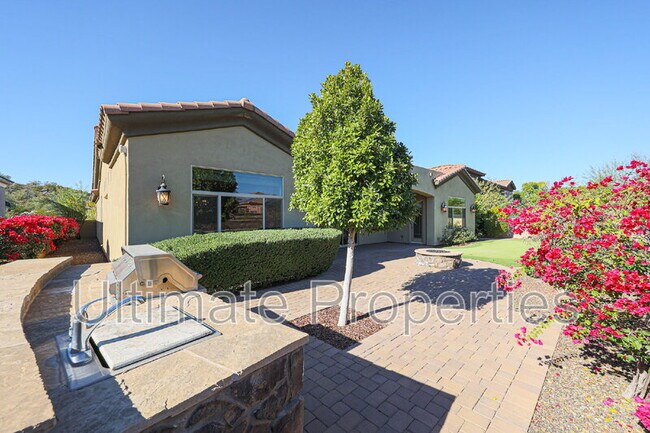 Building Photo - 28995 N 71st Ave