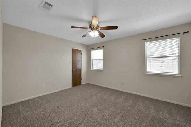 Building Photo - 1603 Hazelwood St