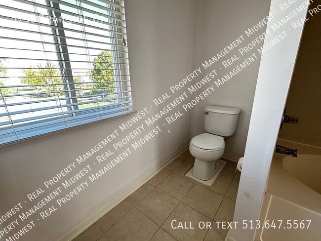 Building Photo - 5738 Trailside Ct
