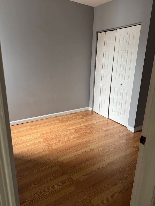 Building Photo - 145 Hansberry St