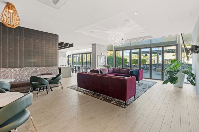 Building Photo - 1147 N Wells St