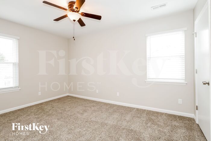Building Photo - 11224 Kingfisher Dr