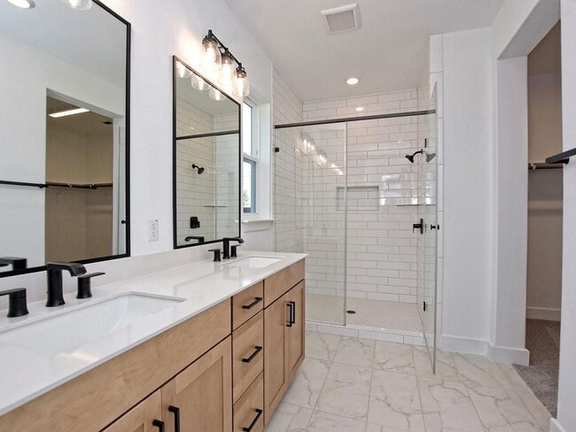 Building Photo - 920 Ray Berglund Blvd