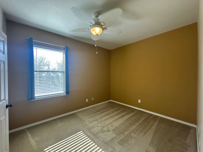 Building Photo - Stone Oak home for rent in gated community