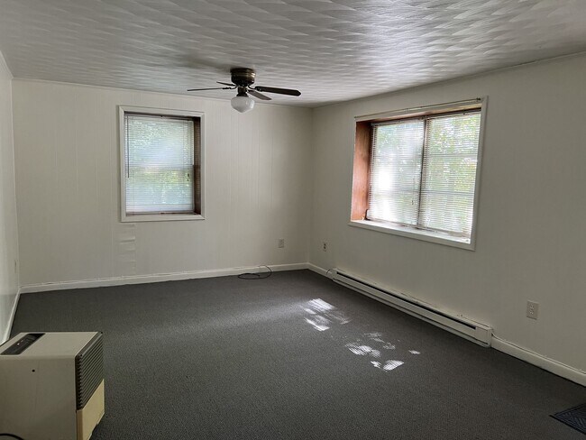 Building Photo - robl1951