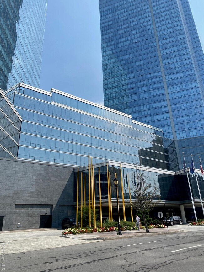 Building Photo - 55 N Broadway